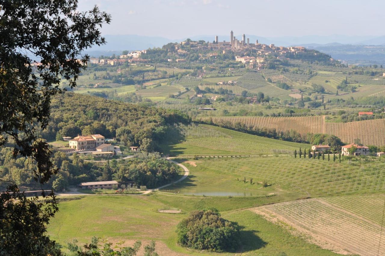 Agriturismo Fattoria Voltrona San Gimignano Exterior foto